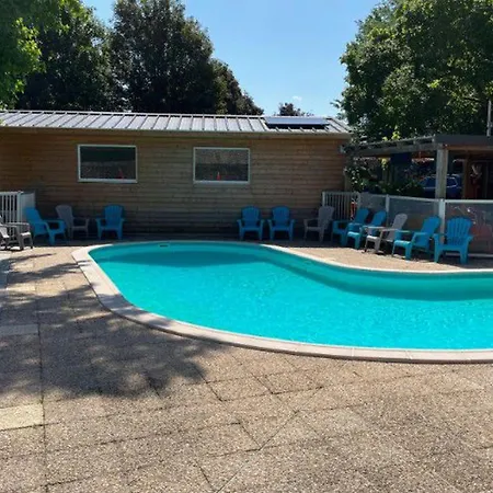 Cosy Avec Terrasse - 2 Chambres, 4 Personnes - Api-1-52-350 * Gurmençon