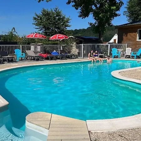 Camping Cosy Avec Terrasse - 2 Chambres, 4 Personnes - Api-1-52-350